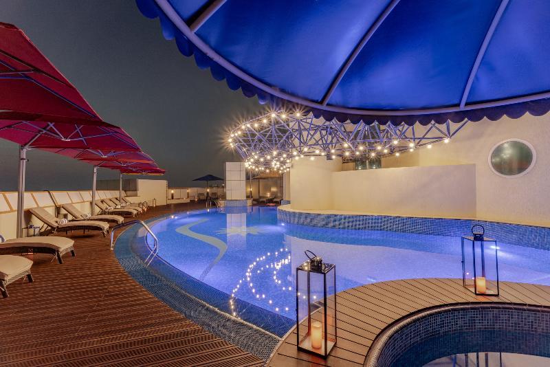 Leva Hotel And Suites Opposite Downtown Dubai Bagian luar foto