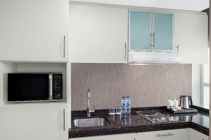 Leva Hotel And Suites Opposite Downtown Dubai Bagian luar foto