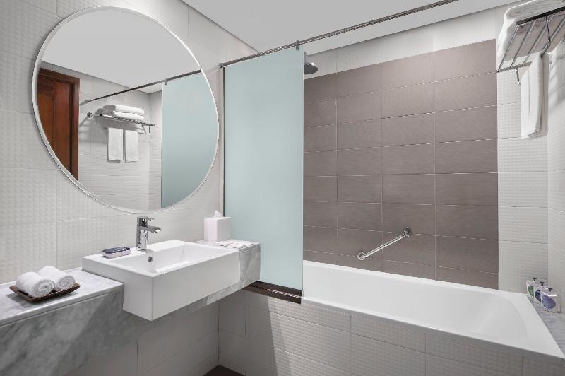 Leva Hotel And Suites Opposite Downtown Dubai Bagian luar foto